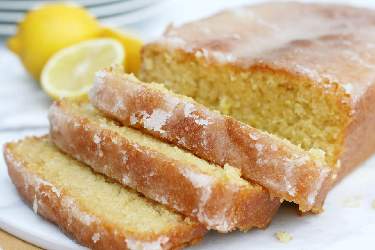 Easy Mary Berry Lemon Drizzle Traybake